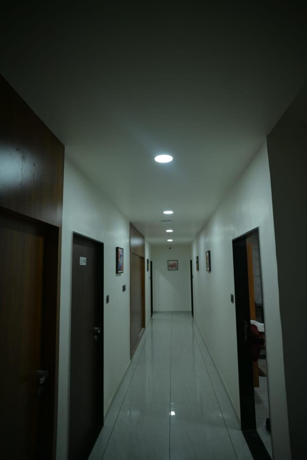 Hotel Aagman Palanpur Bagian luar foto